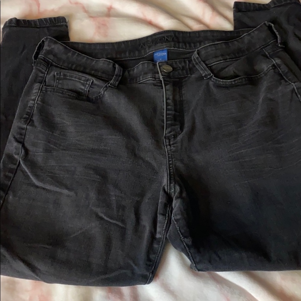 Jeans - Picture 2 of 5